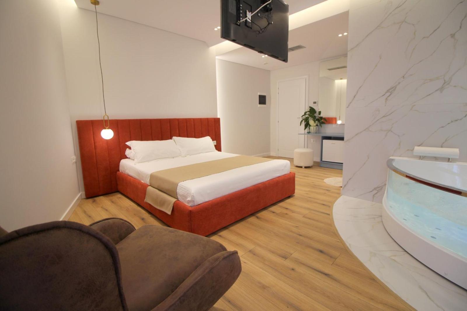 Hotel Strora Sarandë Esterno foto