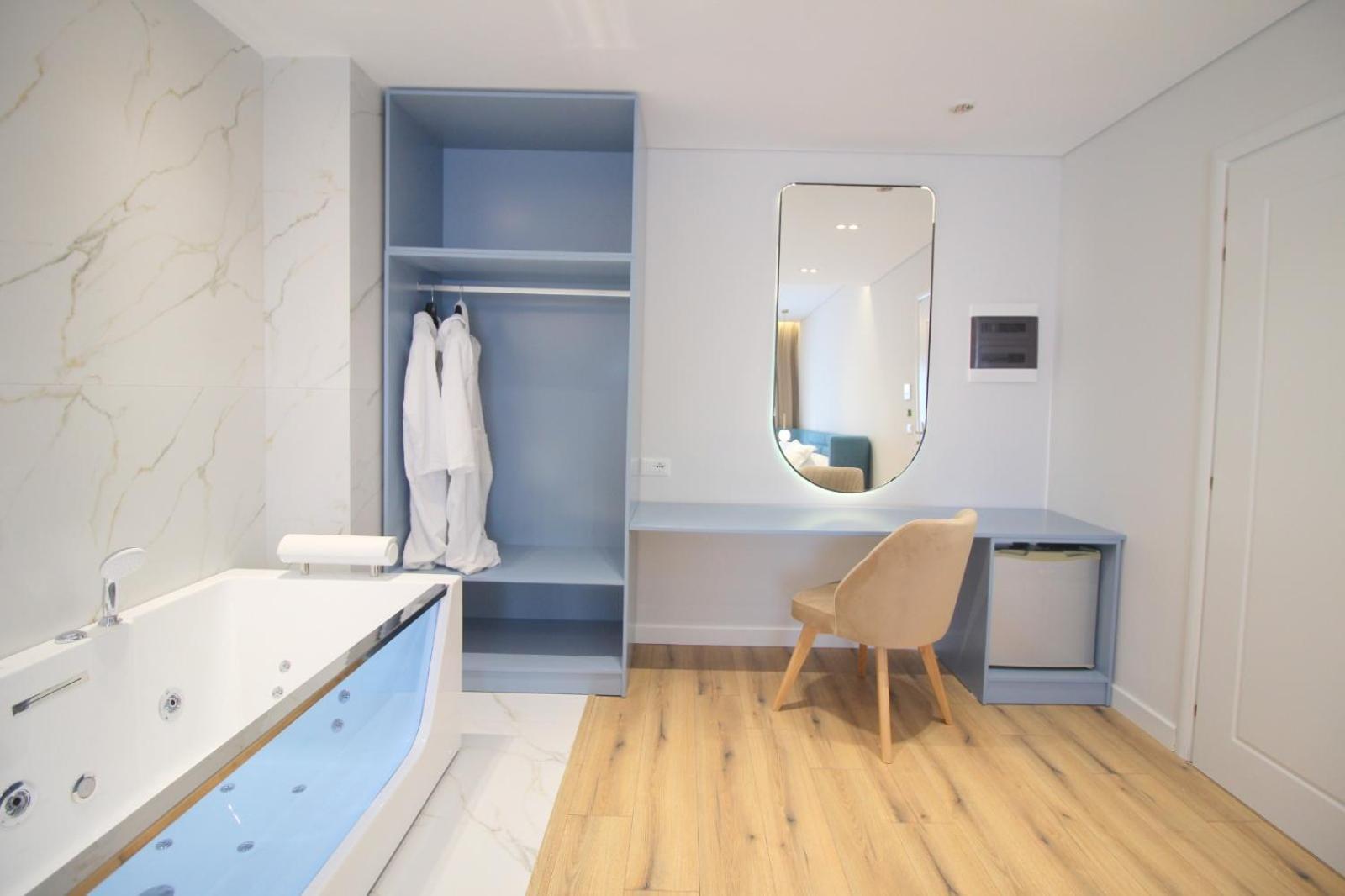 Hotel Strora Sarandë Esterno foto