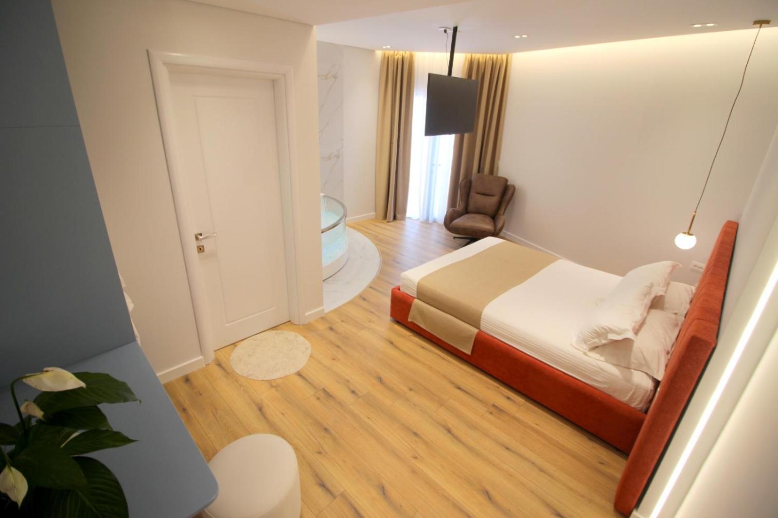 Hotel Strora Sarandë Esterno foto