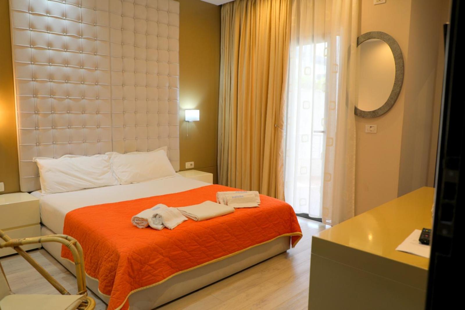 Hotel Strora Sarandë Esterno foto